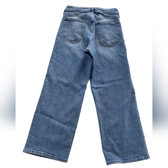 Old Navy Women's Blue Wide Leg Jeans - Picture 3 of 6